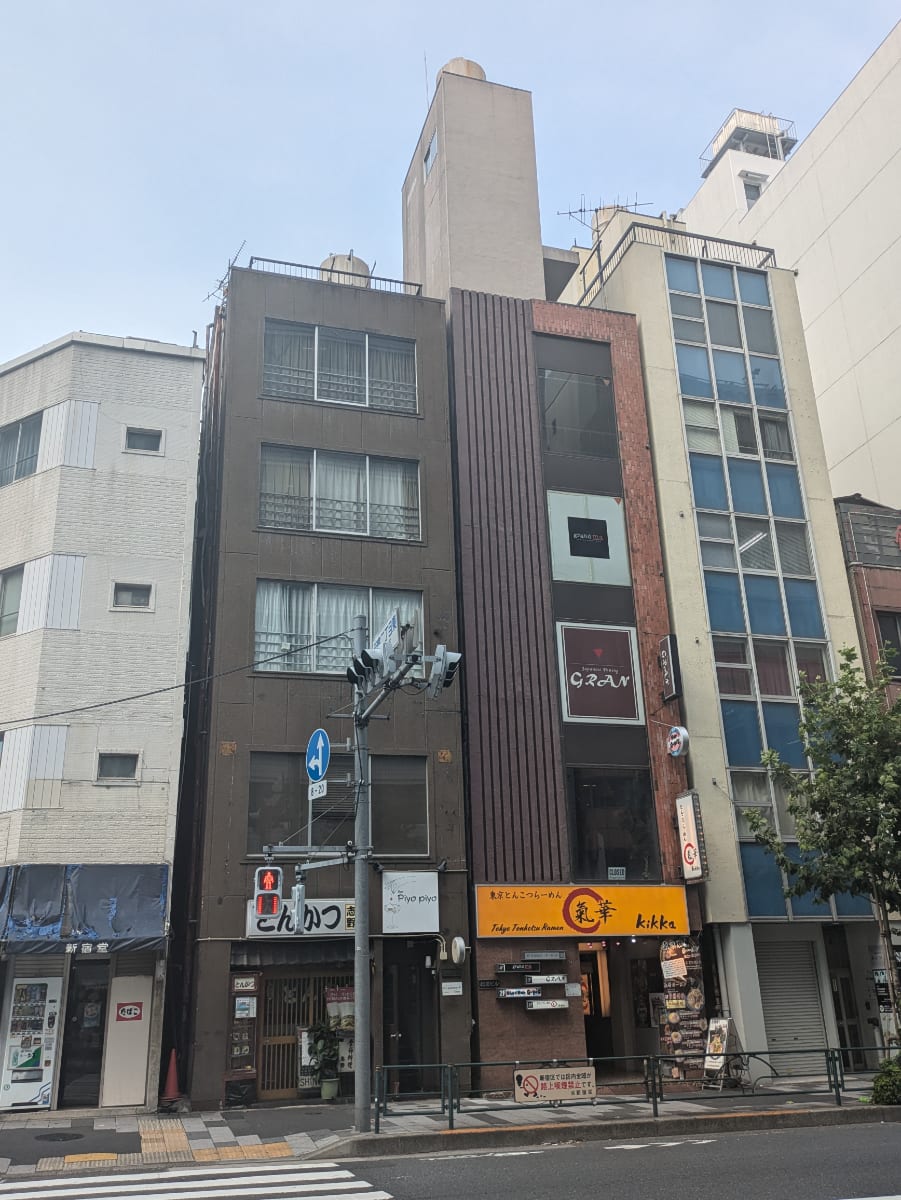 v20250427022807/fresh/building/J00100375520_6