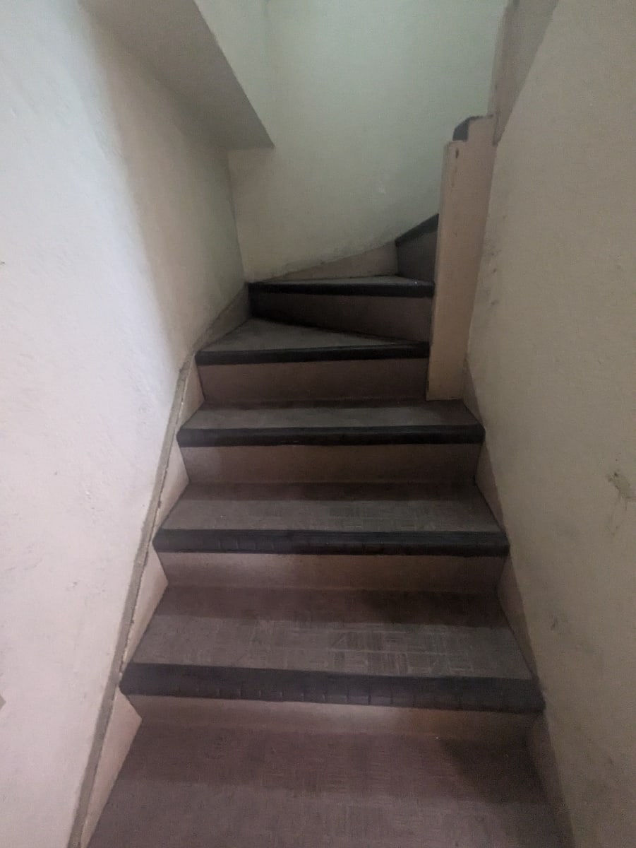 v20250427022807/fresh/building/J00100375520_9