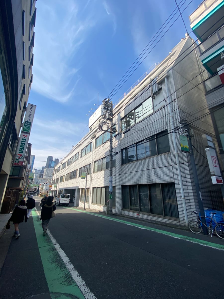 v20250427022807/fresh/building/J00100375703_5