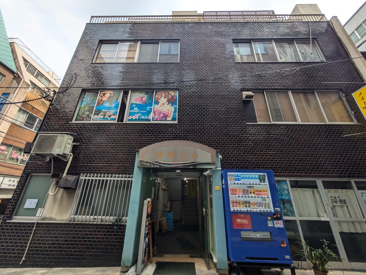v20250427022807/fresh/building/J00100376052_6