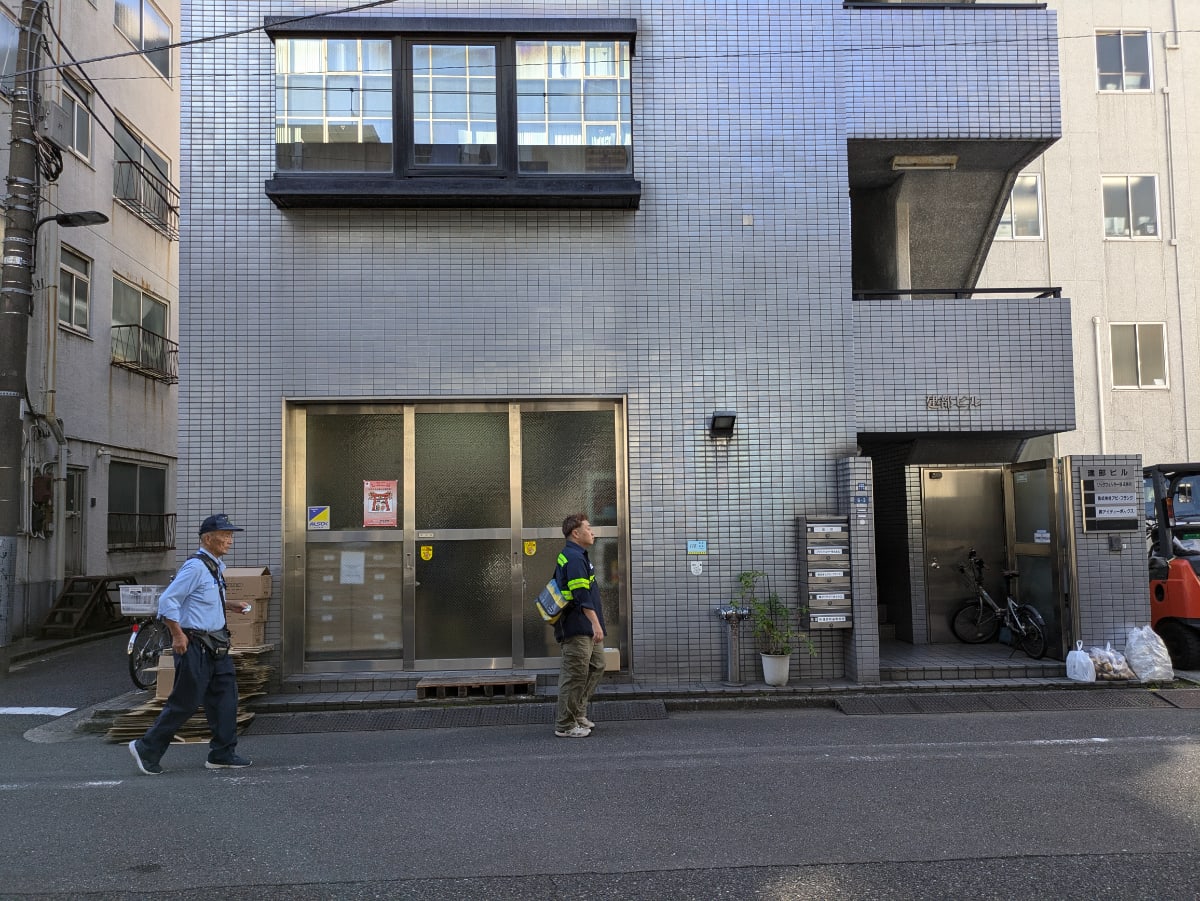 v20250427022807/fresh/building/J00100376300_8