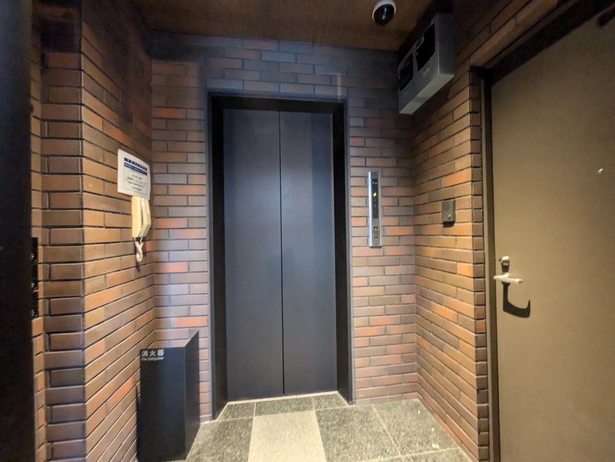 v20250427022807/fresh/building/J00100376330_4