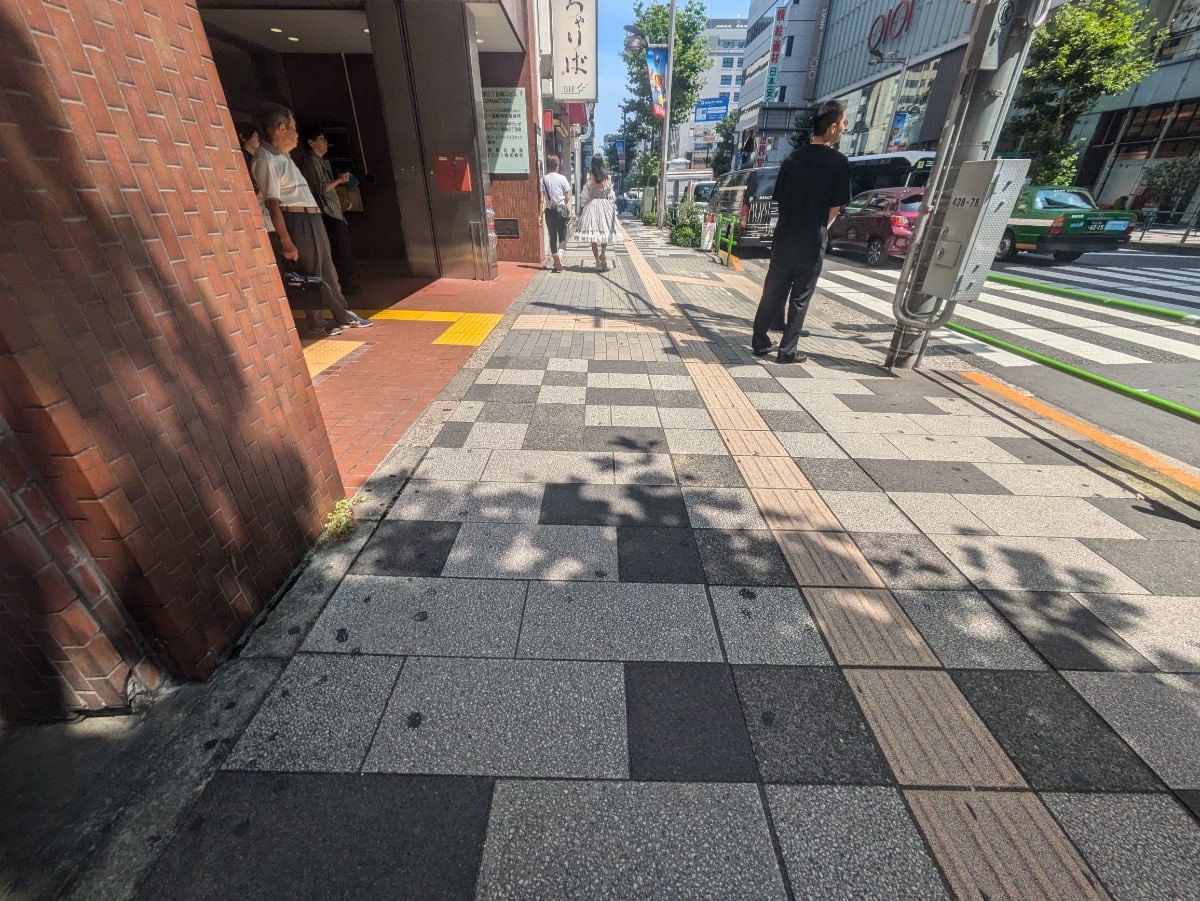 v20250427022807/fresh/building/J00100376498_8