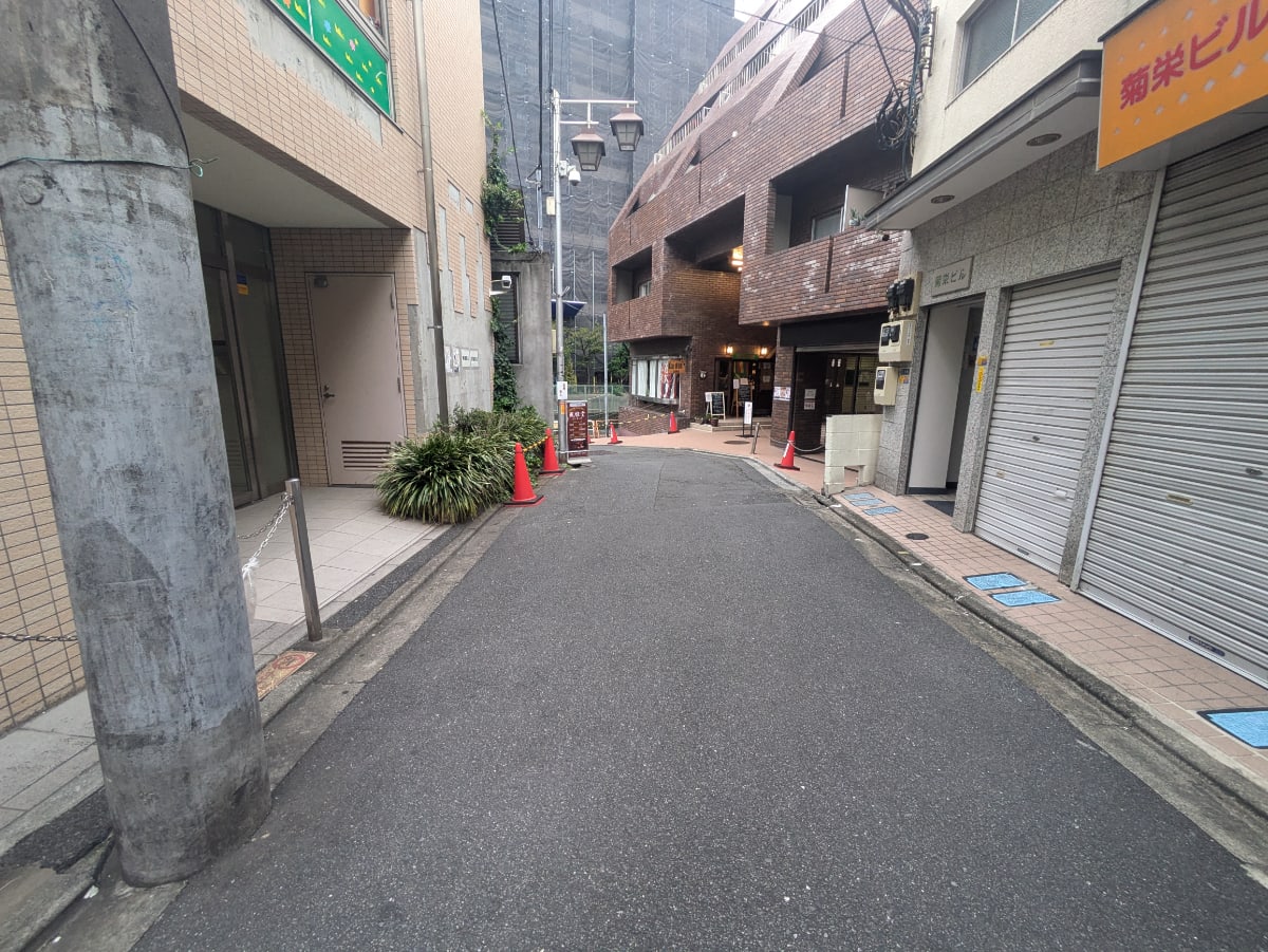 v20250427022807/fresh/building/J00100376564_10