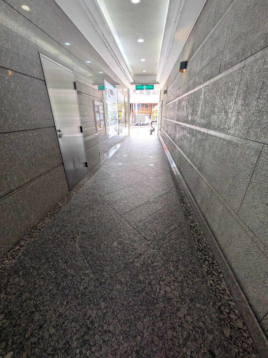v20250427022807/fresh/building/J00100376773_12