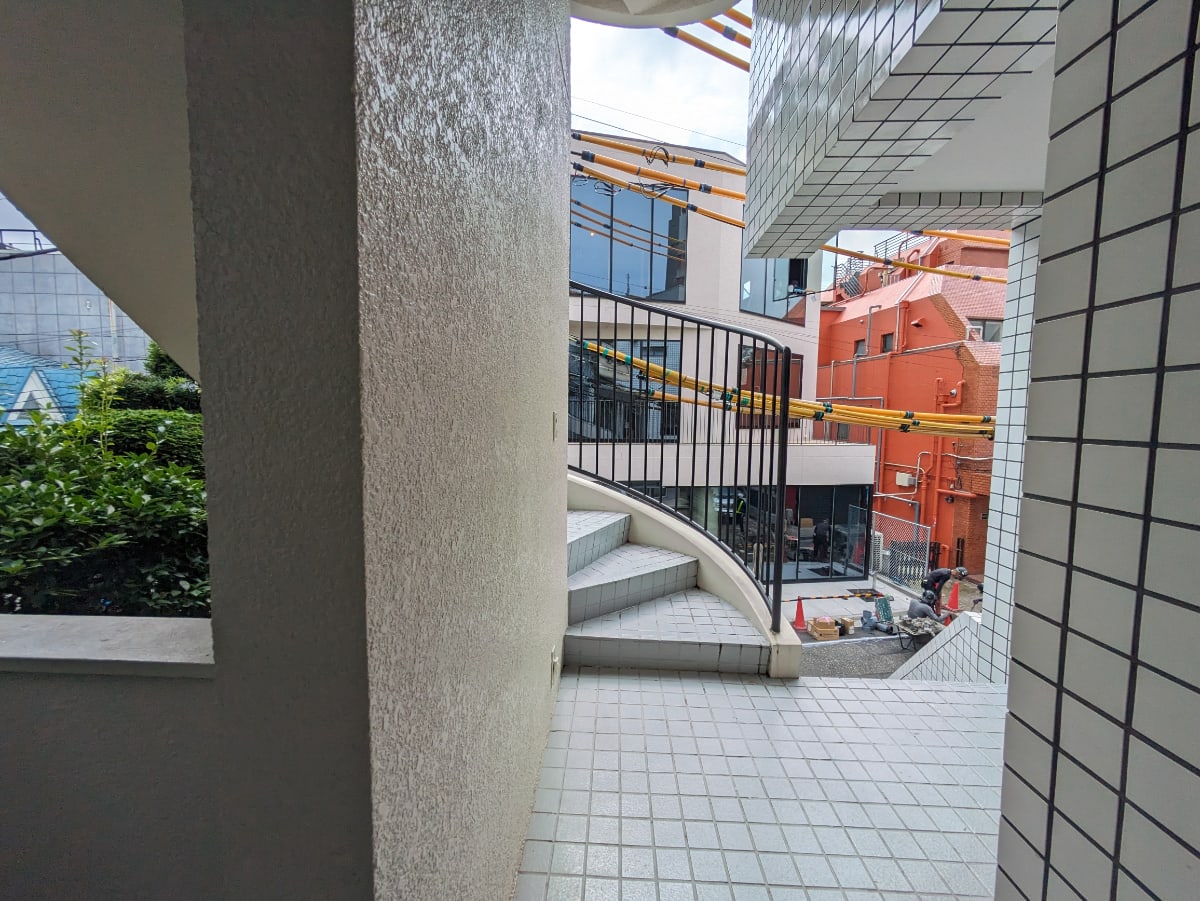 v20250427022807/fresh/building/J00100376927_10