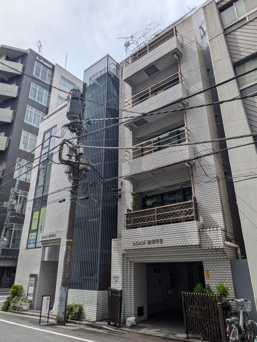 v20250427022807/fresh/building/J00100376943_15