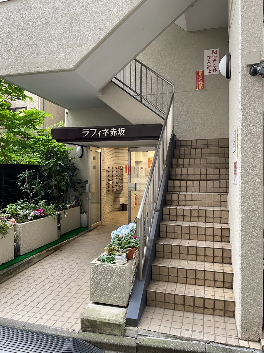 v20250427022807/fresh/building/J00100376984_8