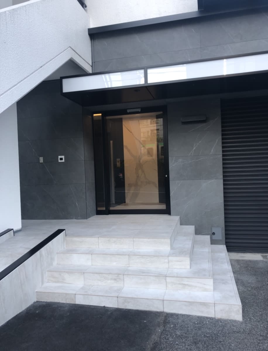 v20250427022807/fresh/building/J00100377120_3