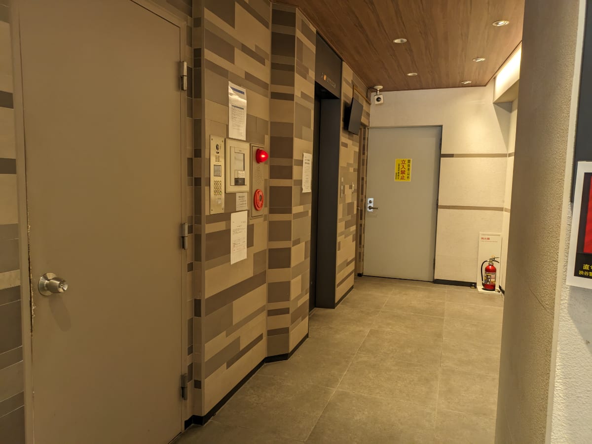 v20250427022807/fresh/building/J00100377202_9