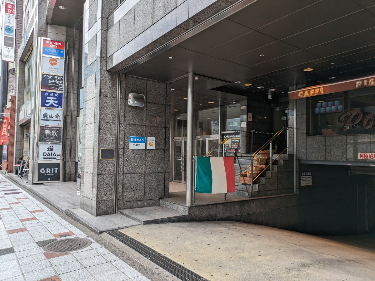v20250427022807/fresh/building/J00100377272_13