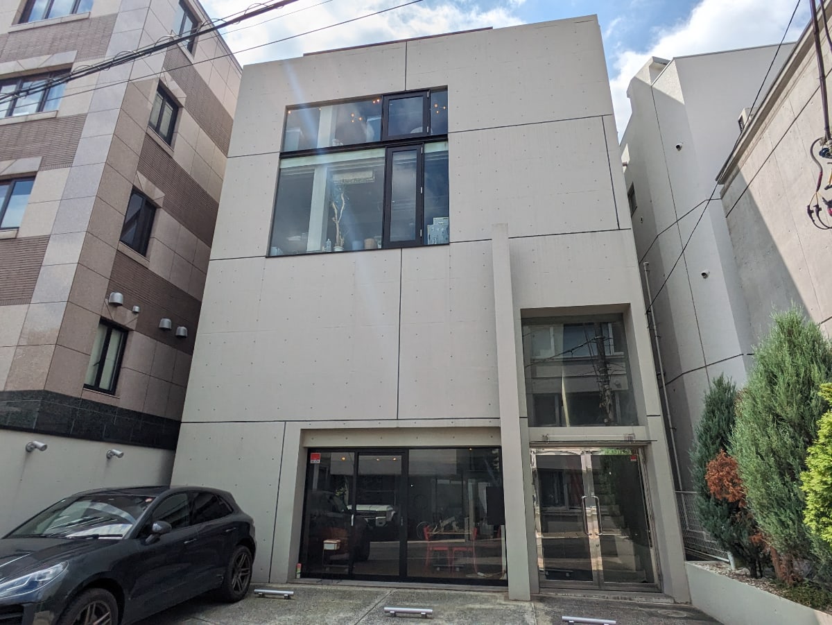 v20250427022807/fresh/building/J00100377437_1