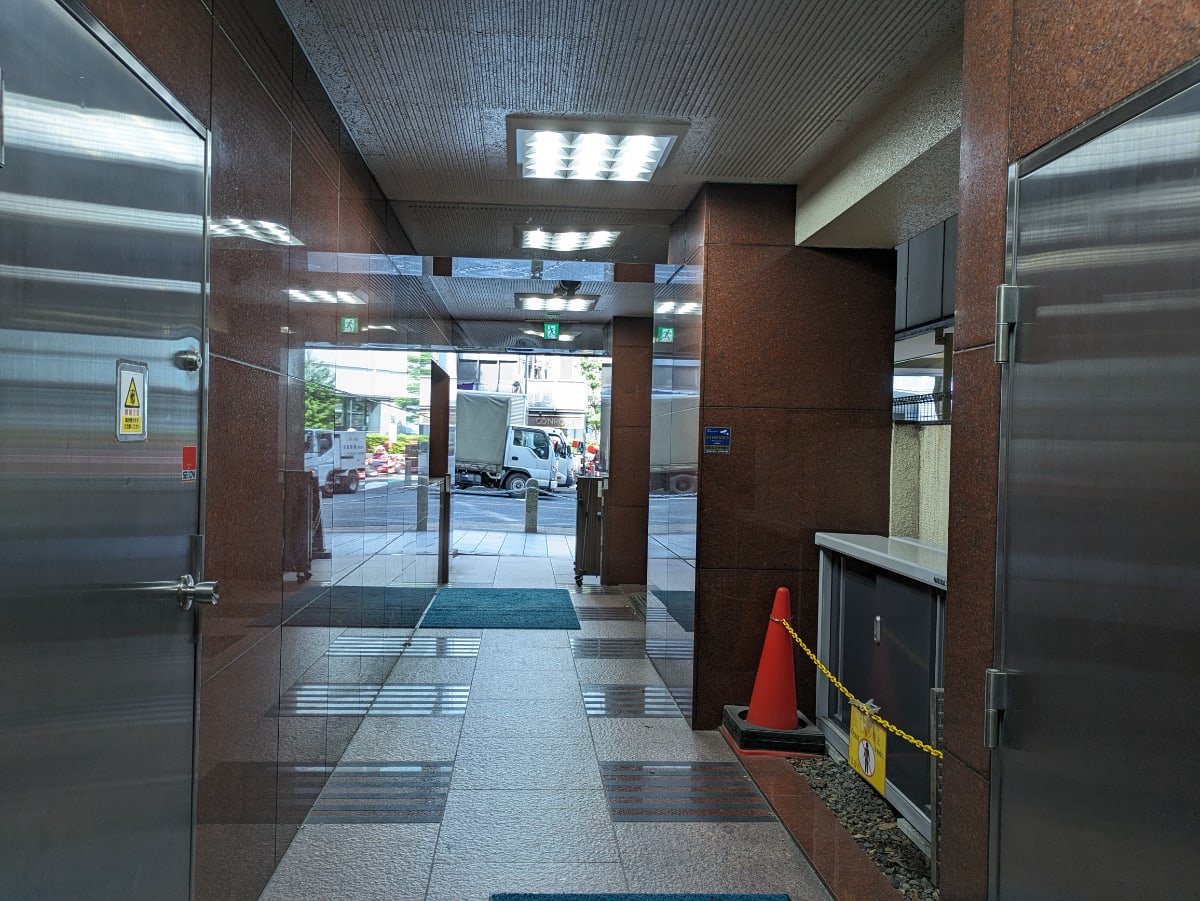 v20250427022807/fresh/building/J00100377528_8