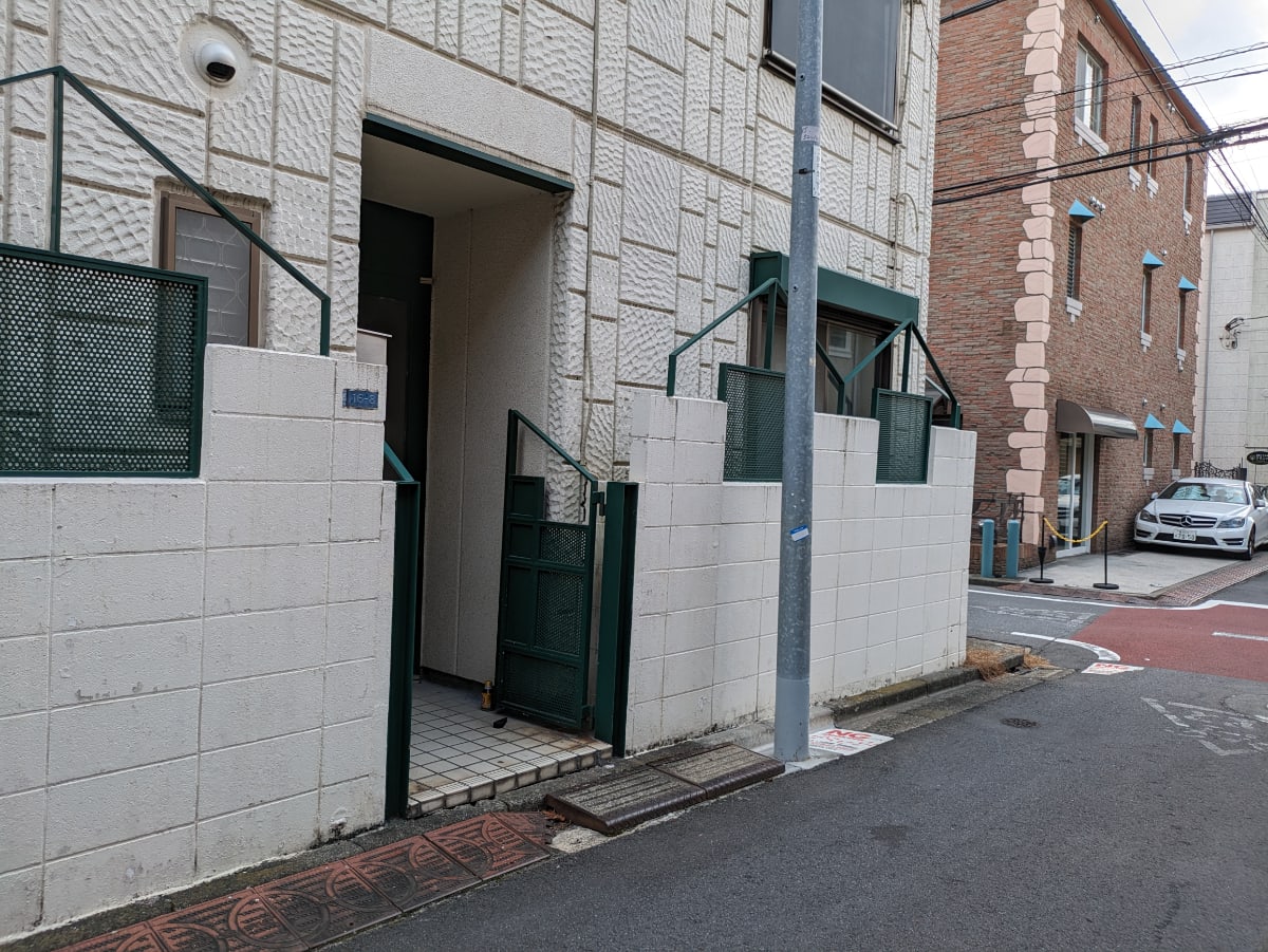 v20250427022807/fresh/building/J00100377564_9