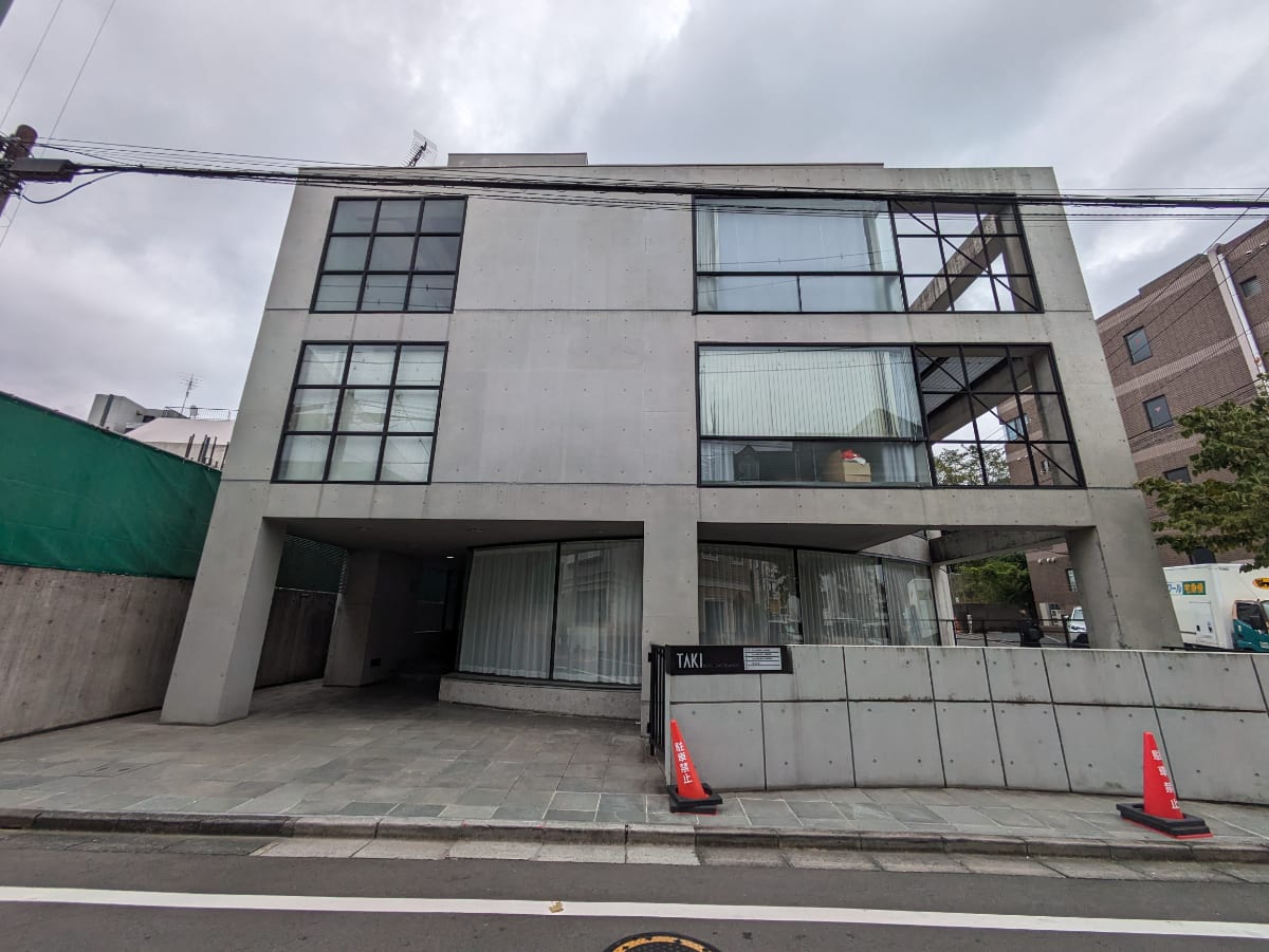 v20250427023127/fresh/building/J00100377626_1