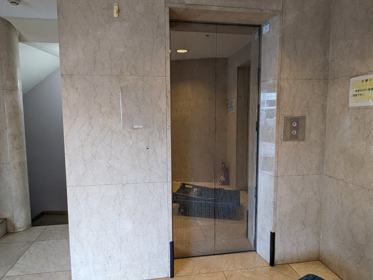 v20250427023127/fresh/building/J00100377715_4