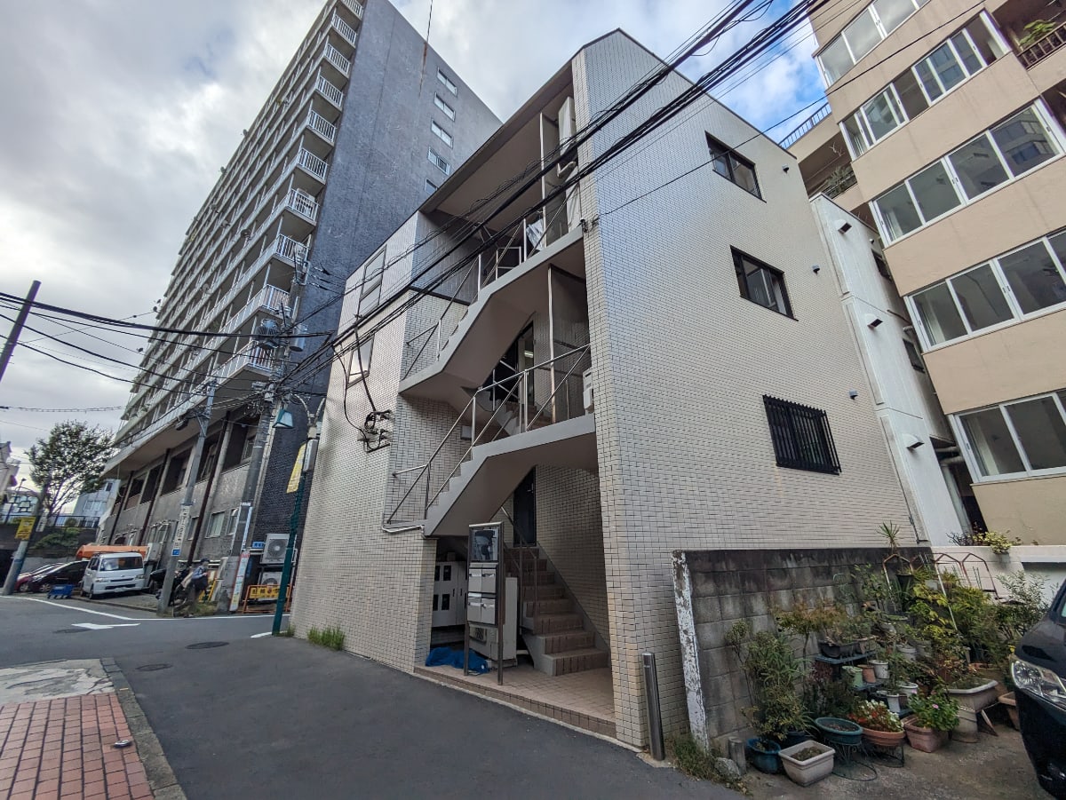 v20250427023127/fresh/building/J00100377856_7