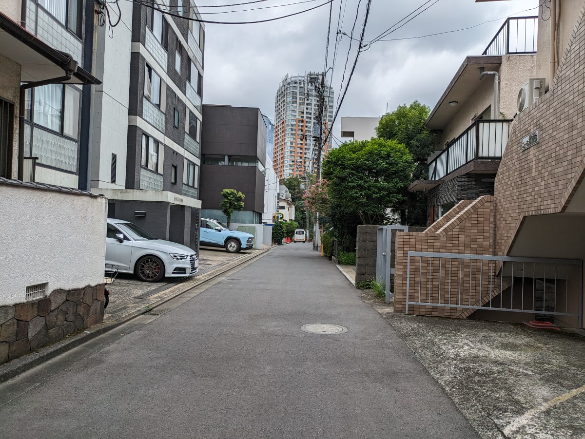 v20250427023127/fresh/building/J00100377942_2