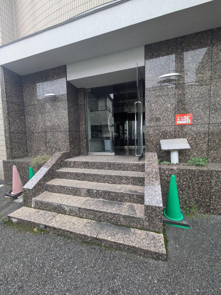 v20250427023127/fresh/building/J00100377979_3