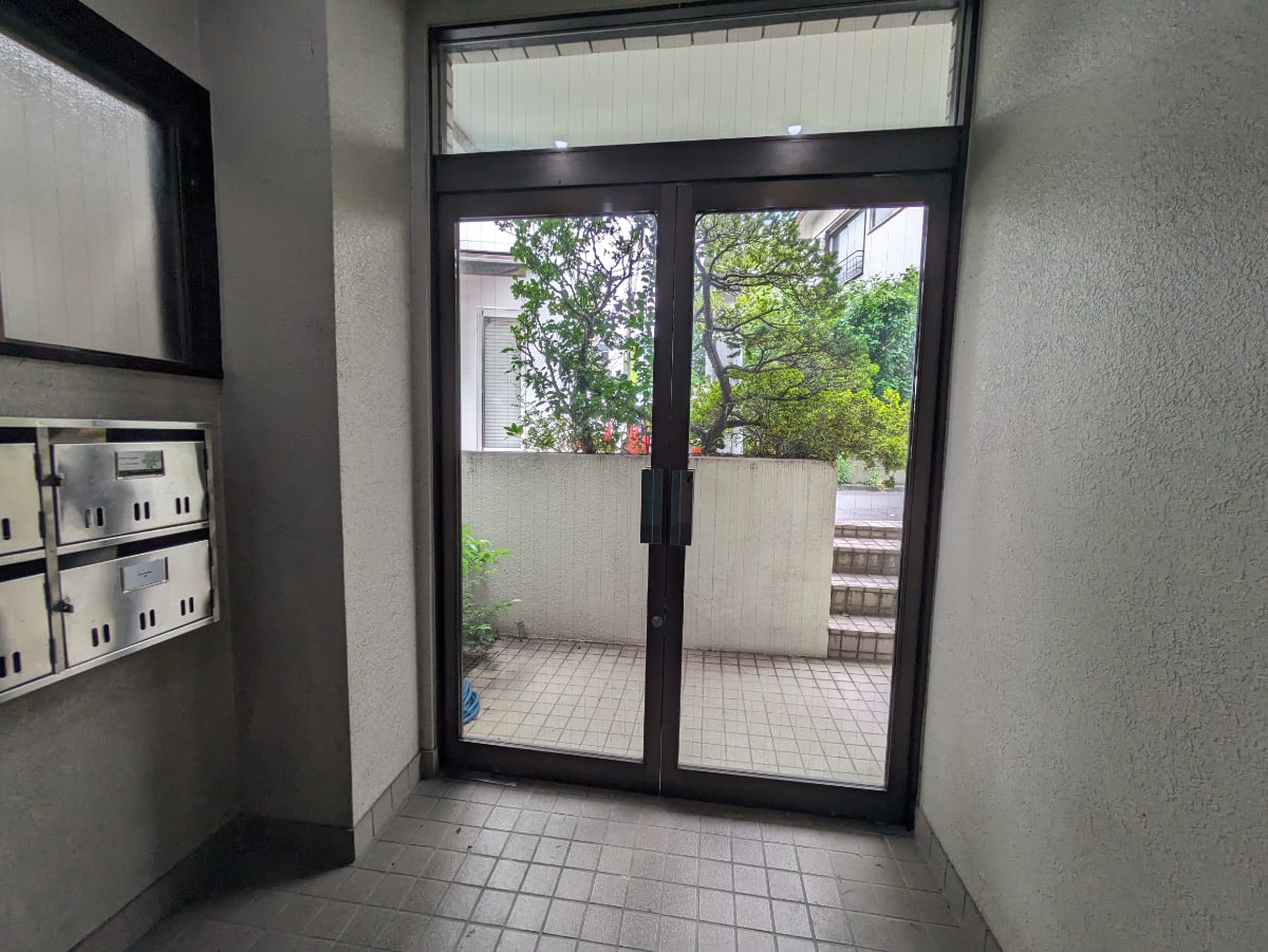 v20250427023127/fresh/building/J00100377999_21