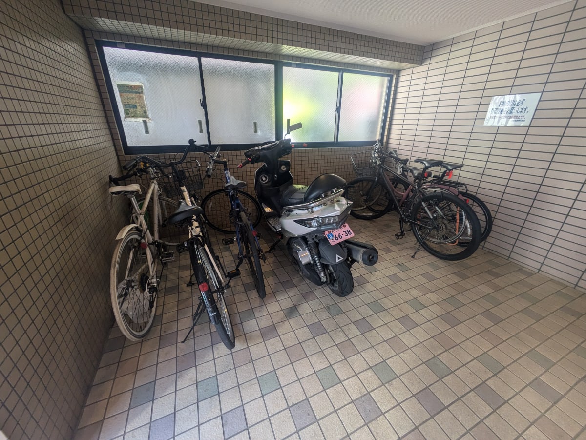 v20250427023127/fresh/building/J00100378104_11