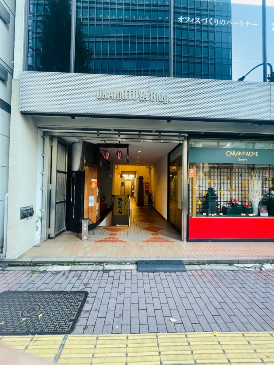 v20250427023127/fresh/building/J00100378134_3