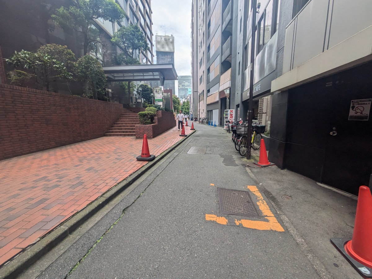 v20250427023127/fresh/building/J00100378214_2