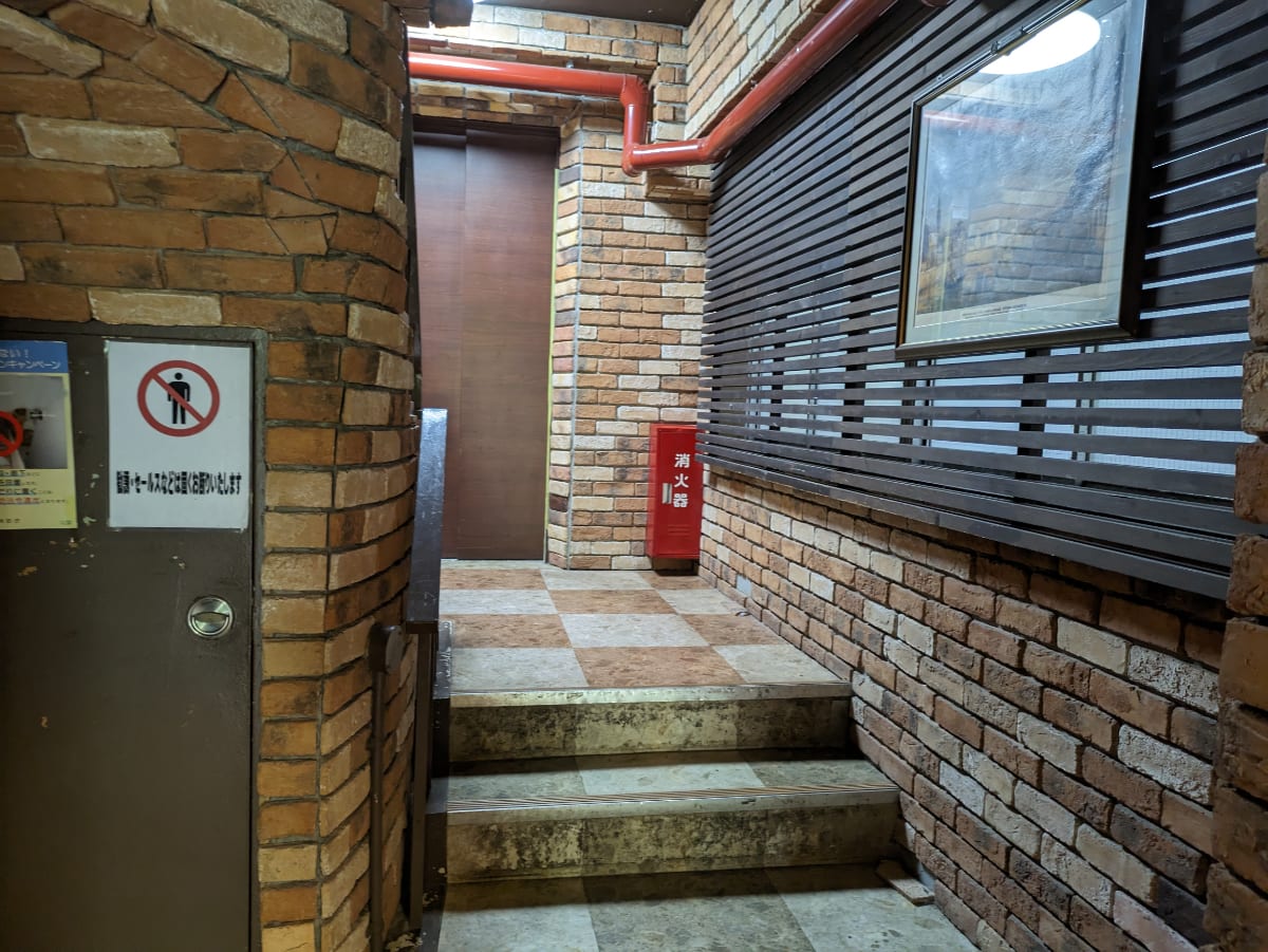 v20250427023127/fresh/building/J00100378242_63