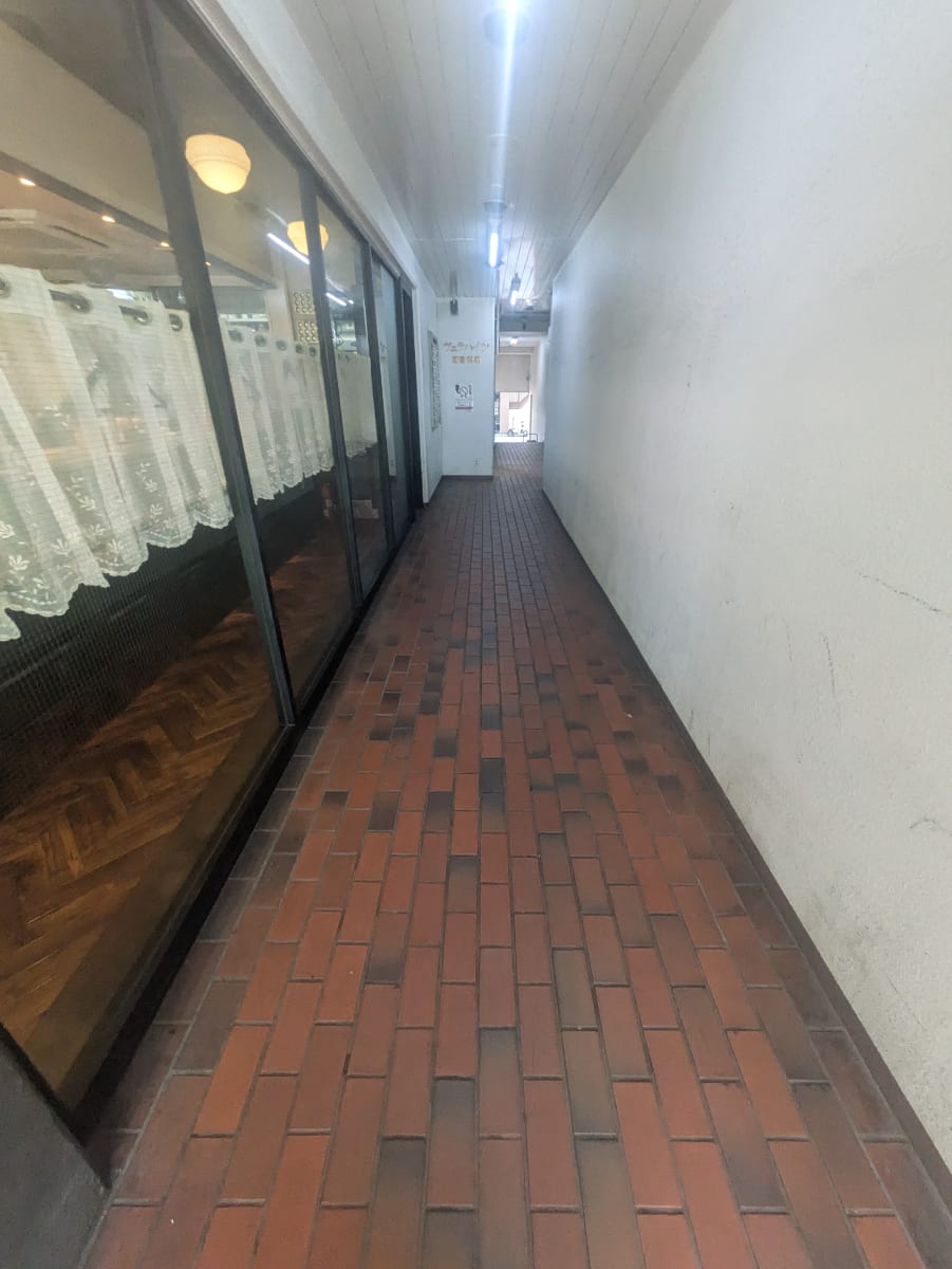 v20250427023127/fresh/building/J00100378248_10
