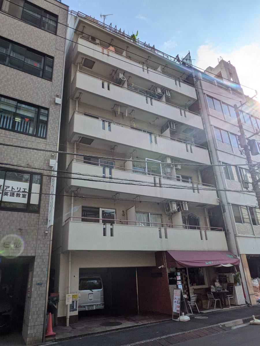 v20250427023127/fresh/building/J00100378832_5