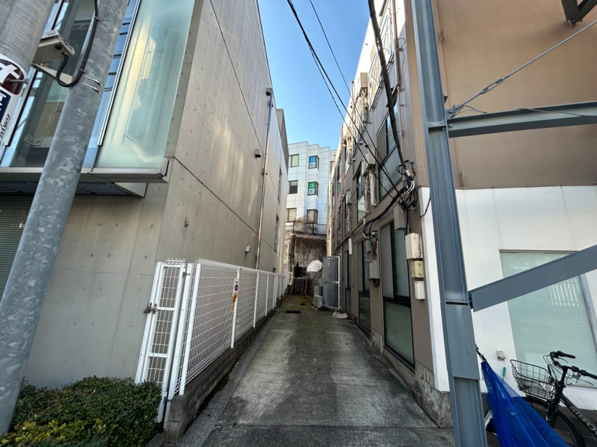 v20250427023127/fresh/building/J00100378856_9
