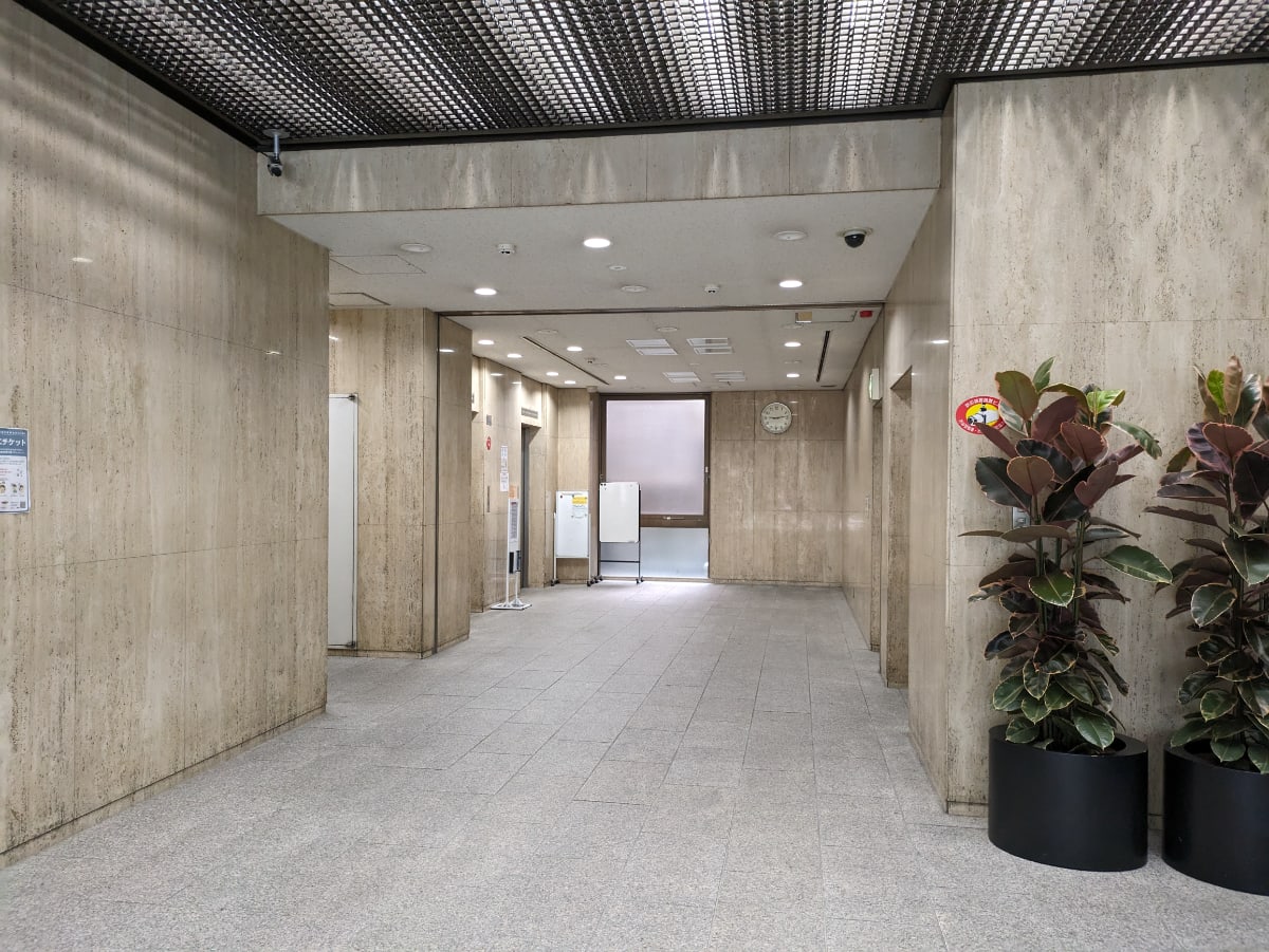 v20250427023127/fresh/building/J00100378904_8