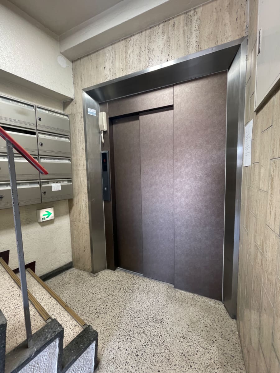 v20250427023127/fresh/building/J00100378924_16