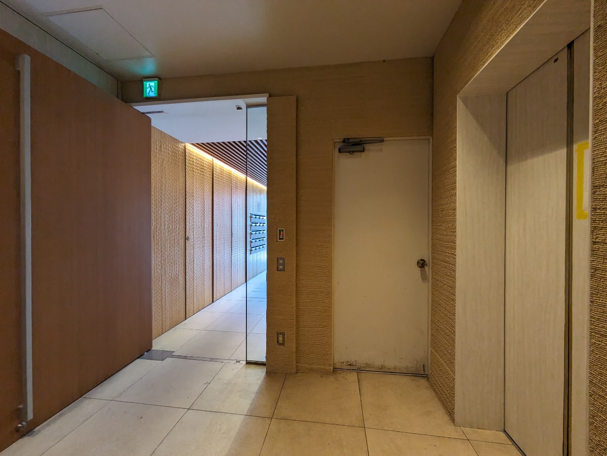 v20250427023127/fresh/building/J00100379633_14