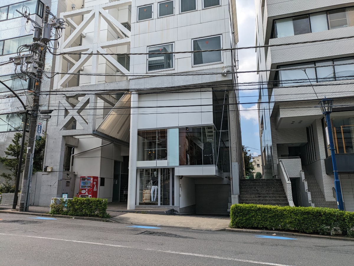 v20250427023127/fresh/building/J00100379681_25