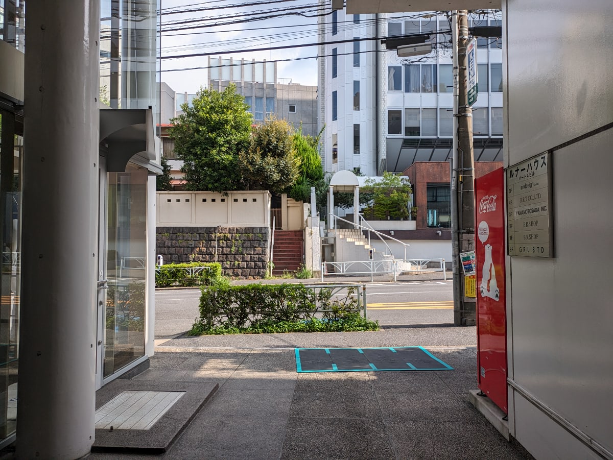 v20250427023127/fresh/building/J00100379681_64