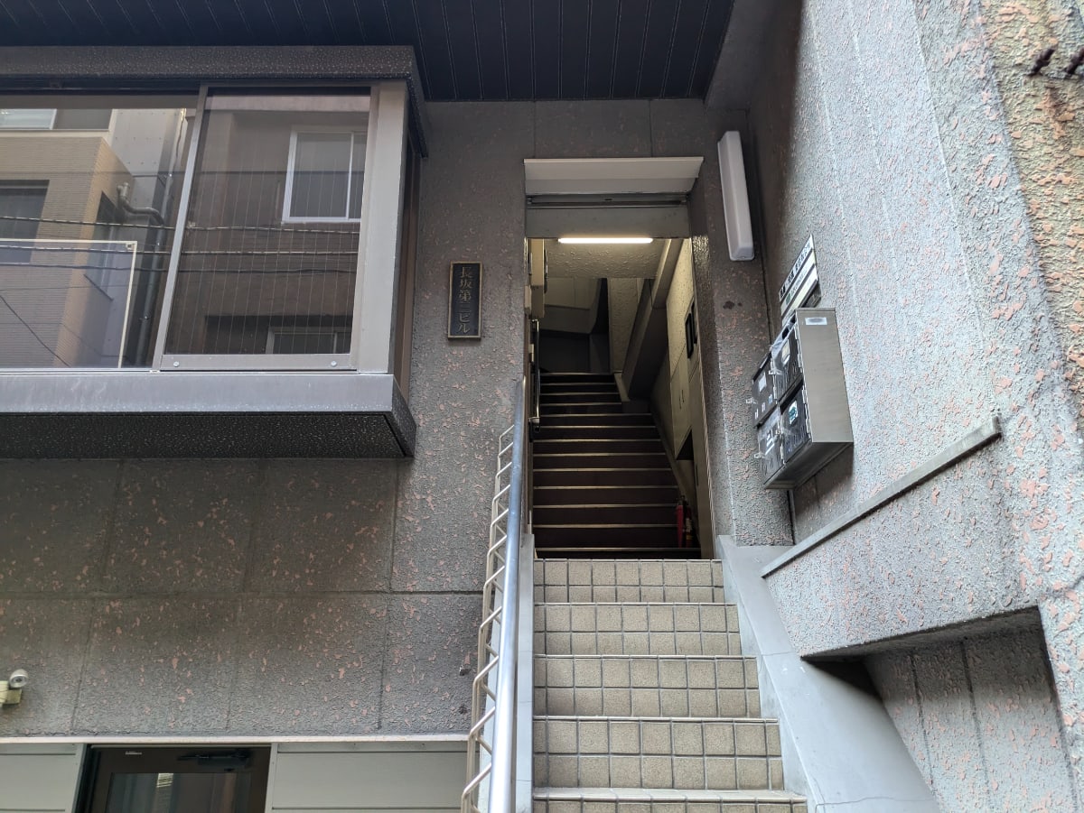 v20250427023127/fresh/building/J00100379946_3