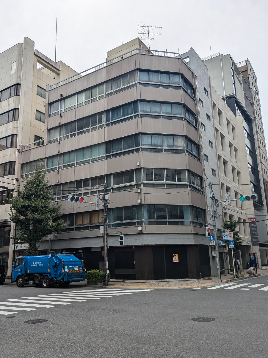v20250427023510/fresh/building/J00100380786_13