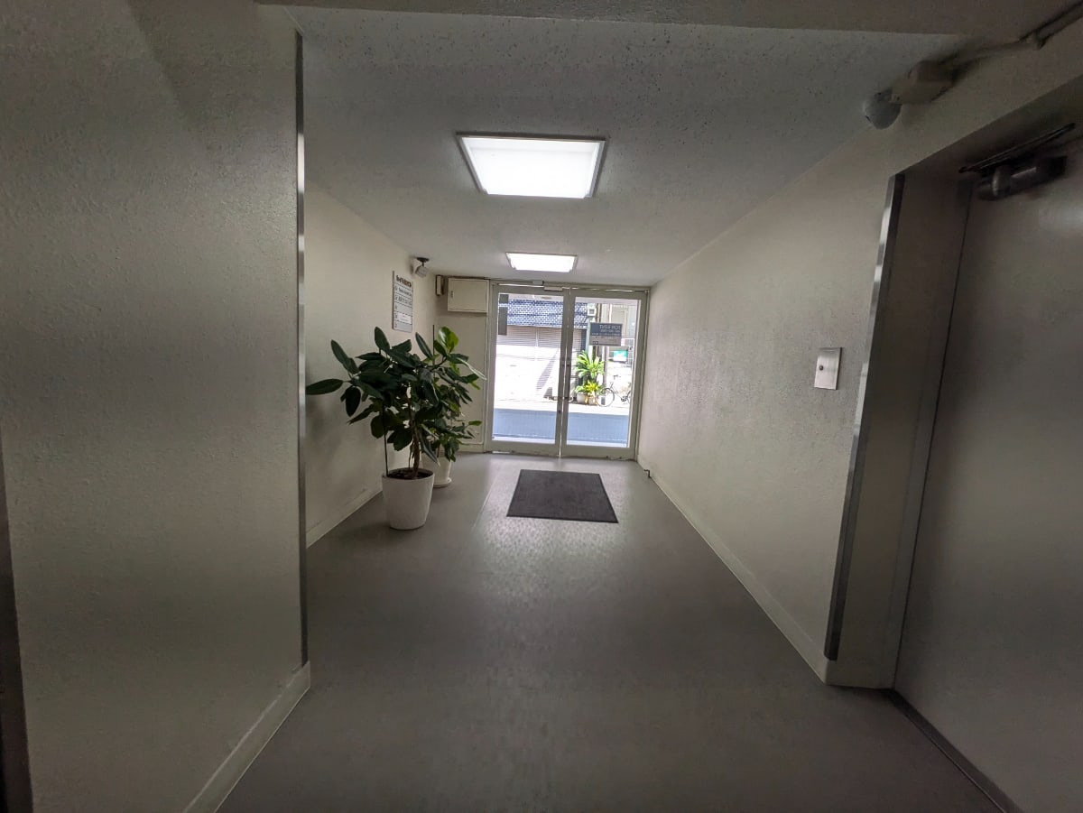 v20250427023510/fresh/building/J00100381233_9