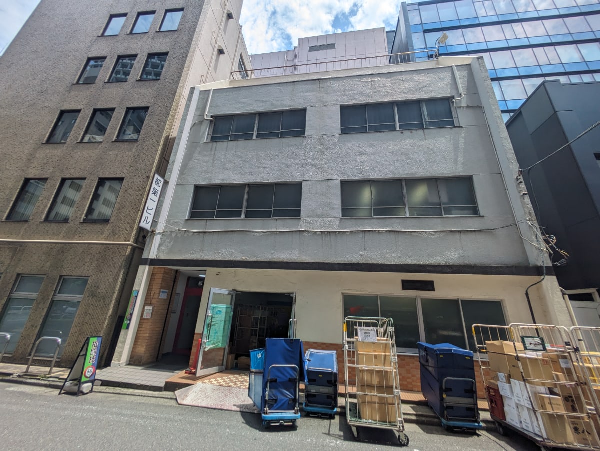 v20250427023510/fresh/building/J00100381270_1
