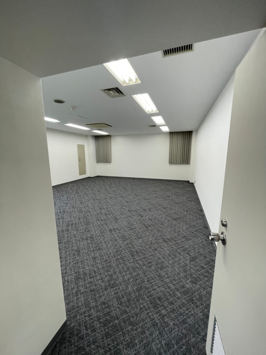 v20250427023510/fresh/building/J00100381305_17