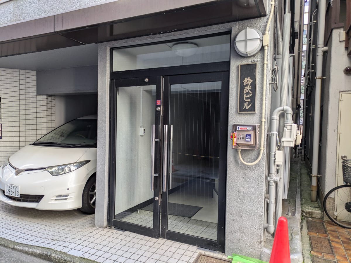 v20250427023510/fresh/building/J00100381596_3