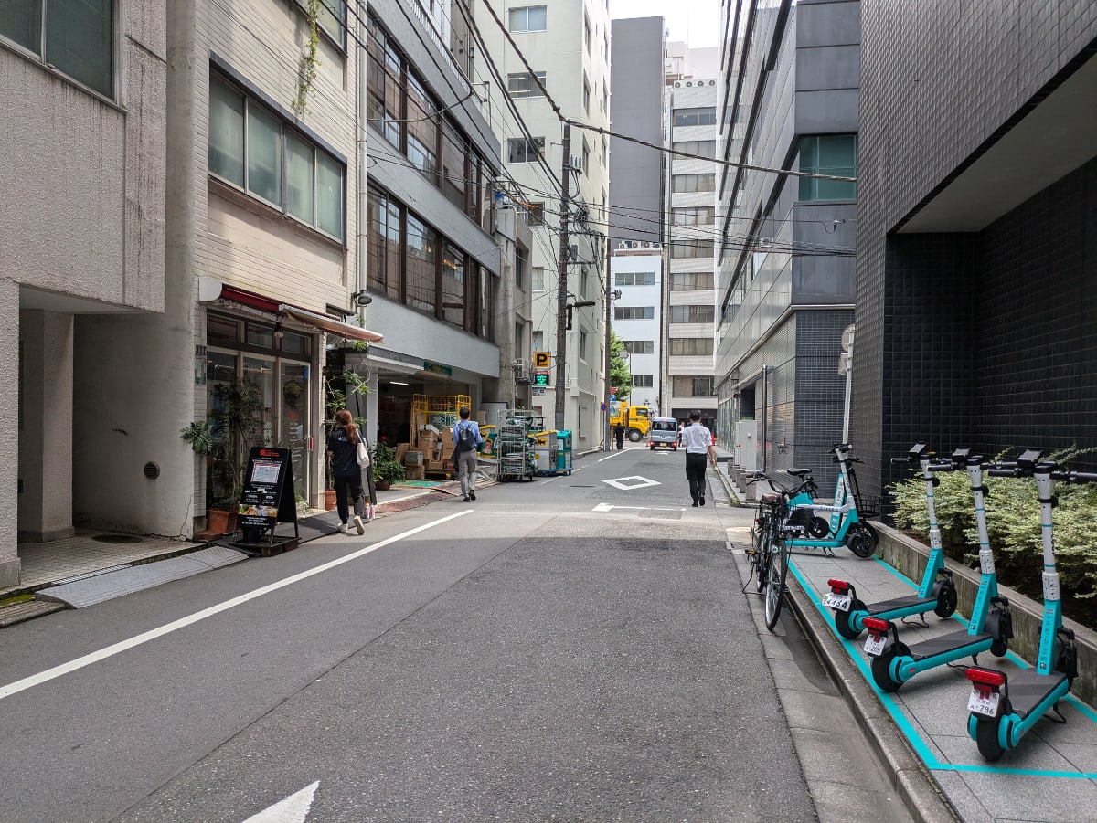 v20250427023510/fresh/building/J00100381750_10