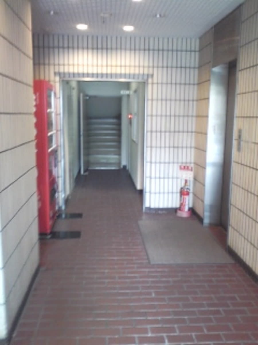 v20250427023510/fresh/building/J00100381819_4