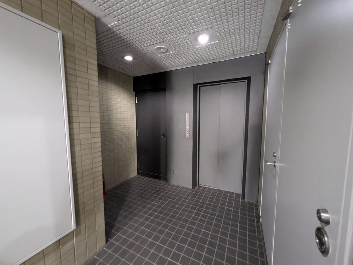 v20250427023510/fresh/building/J00100381873_4