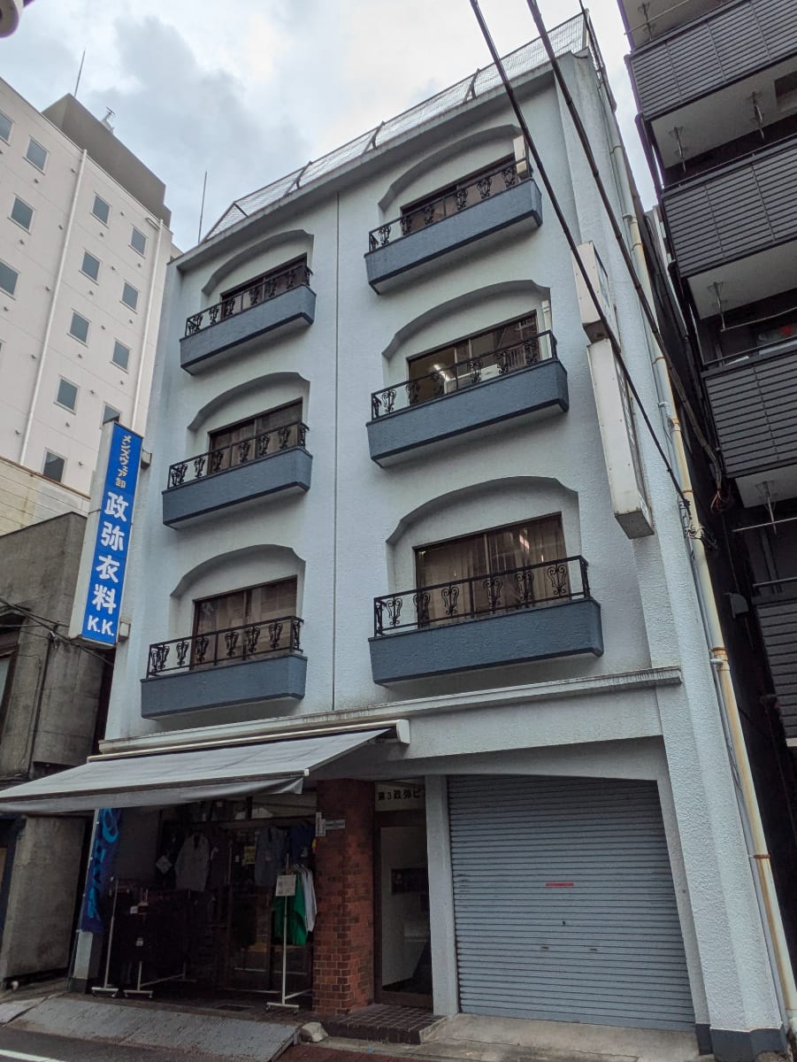 v20250427023510/fresh/building/J00100381890_6