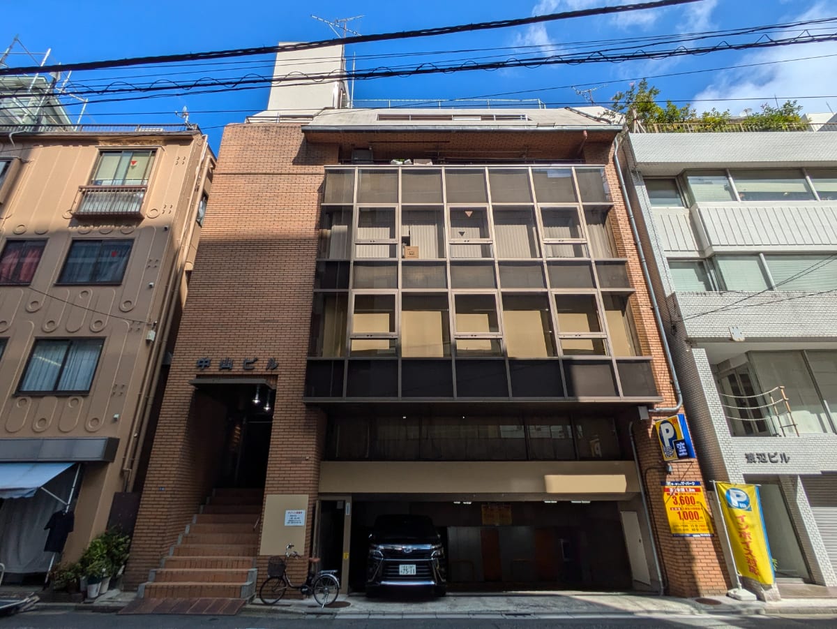 v20250427023510/fresh/building/J00100381922_1