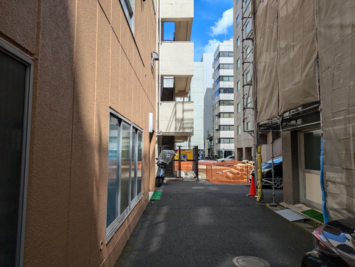 v20250427023510/fresh/building/J00100381927_9