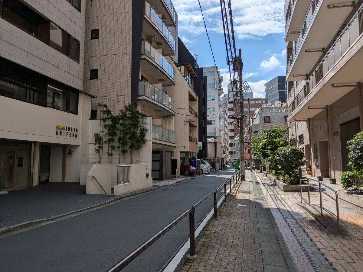 v20250427023510/fresh/building/J00100382018_12