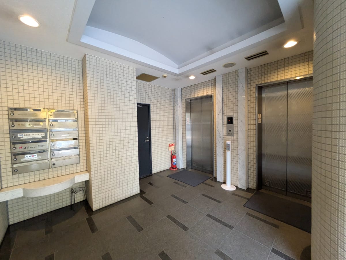 v20250427023510/fresh/building/J00100382060_4